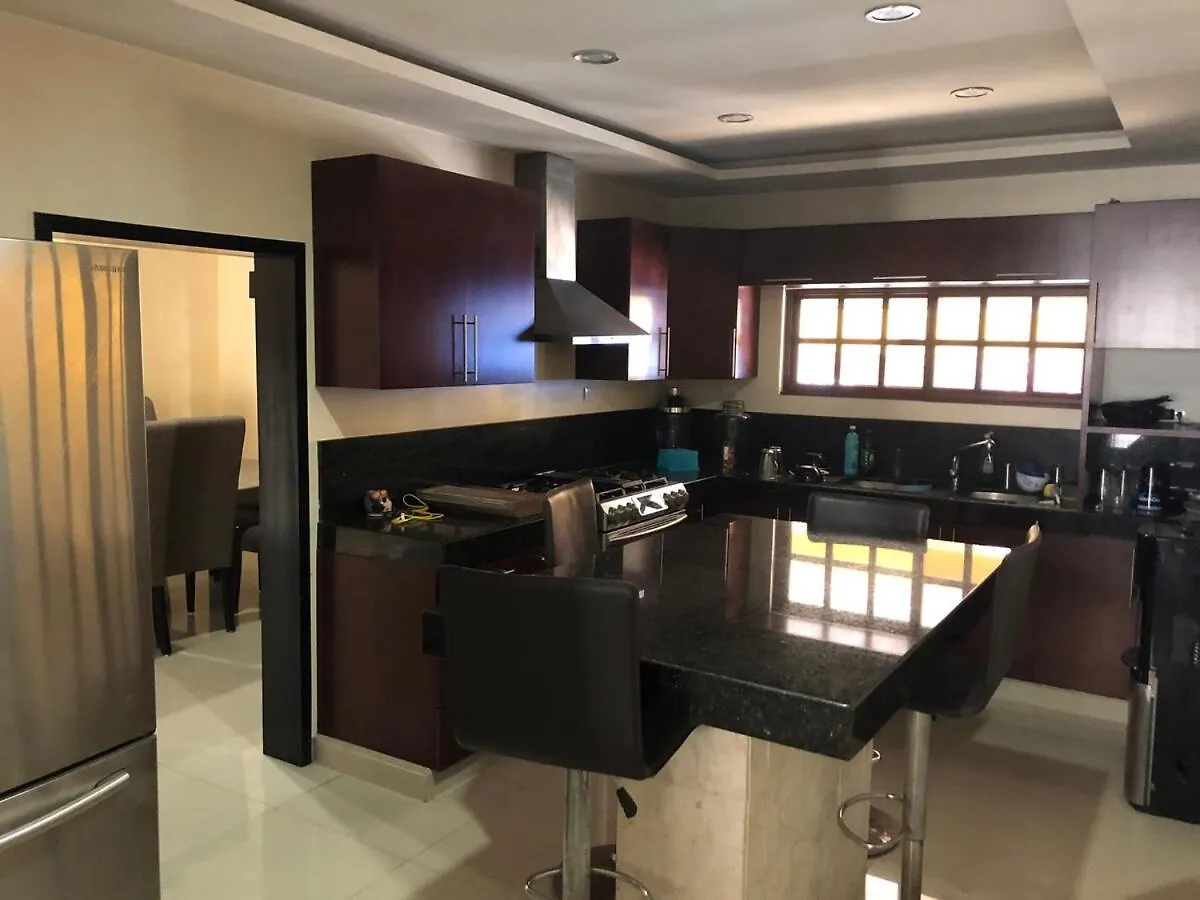 Beautiful House In Prado Norte, Jhonnis House! Mérida